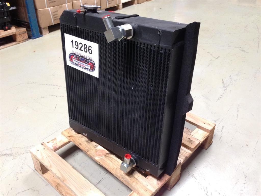  Køler ex Takeuchi TB145 محركات