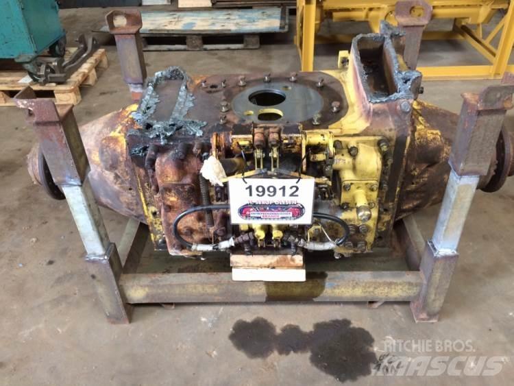 Komatsu D37P-5 Køregear أجهزة نقل