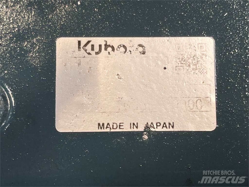Kubota D1105 motor محركات
