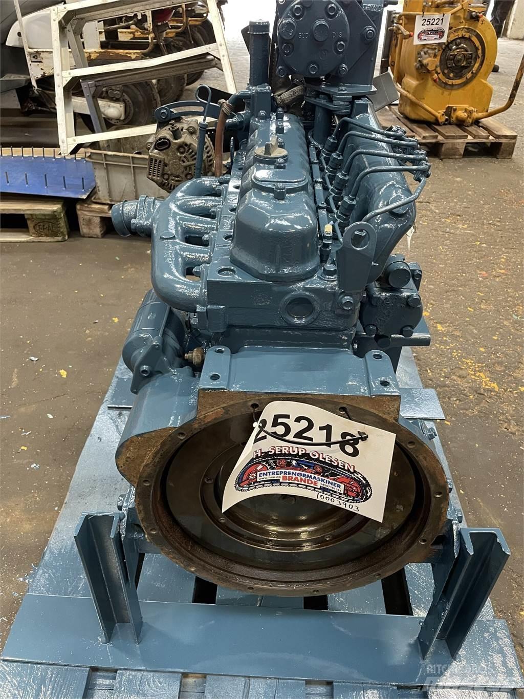 Kubota F2803 motor - 5 cyl. محركات