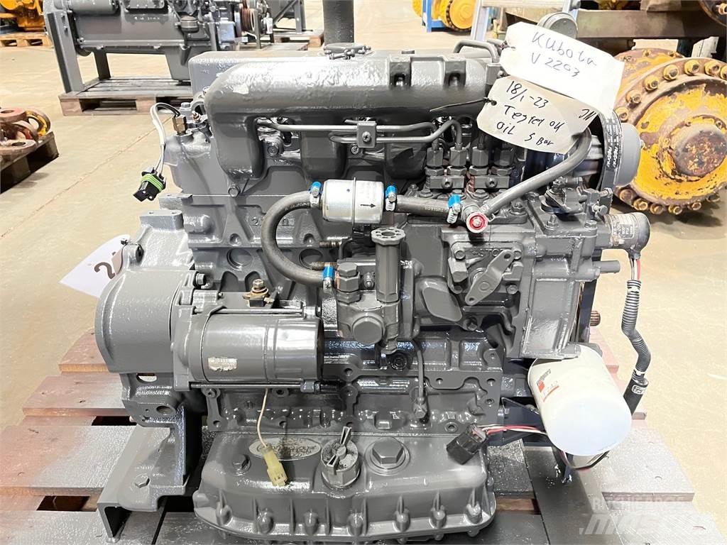 Kubota V2203 motor محركات