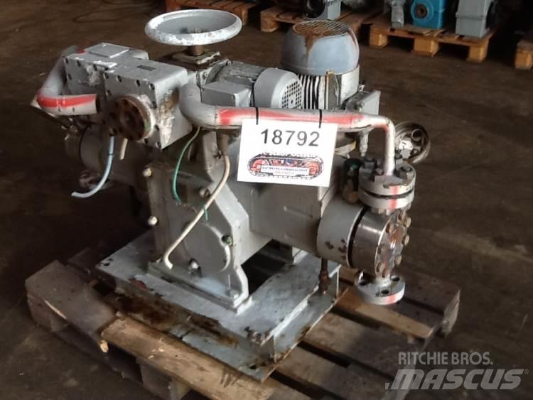 Lewa Type H4M1B pumpe مضخات المياه