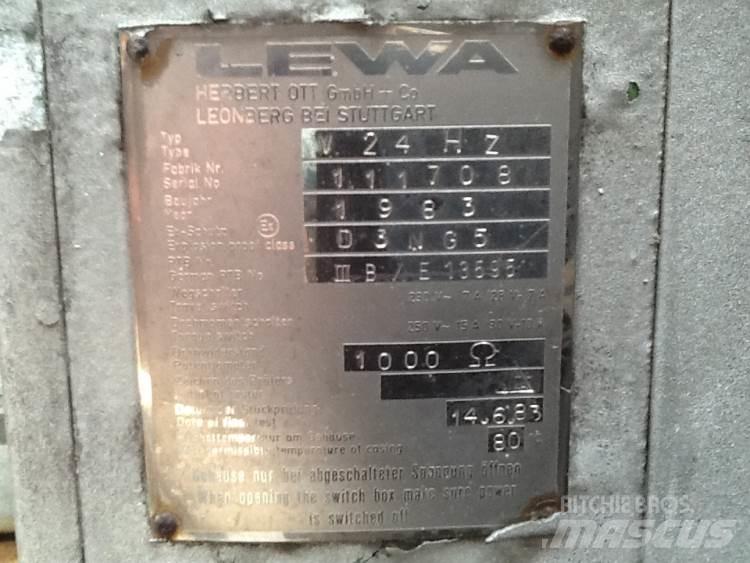 Lewa Type V24HZ pumpe مضخات المياه