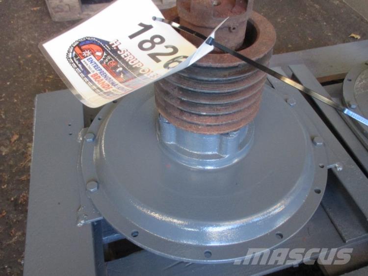  PTO flange med remskive مكونات أخرى