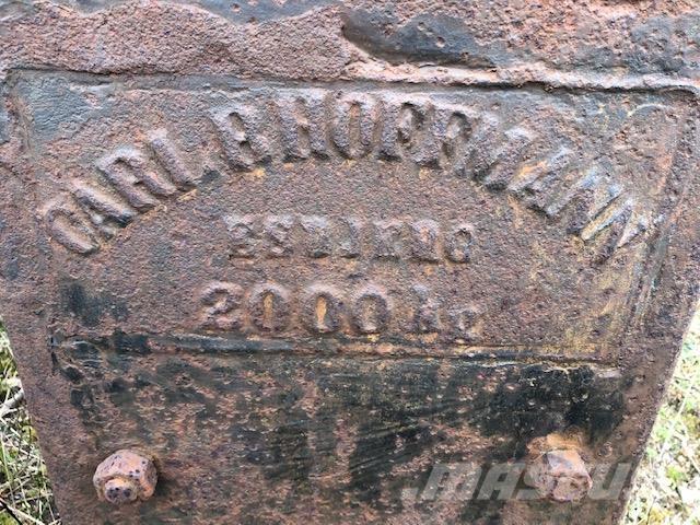  Rammeslag ca. 2000 kg مكونات أخرى