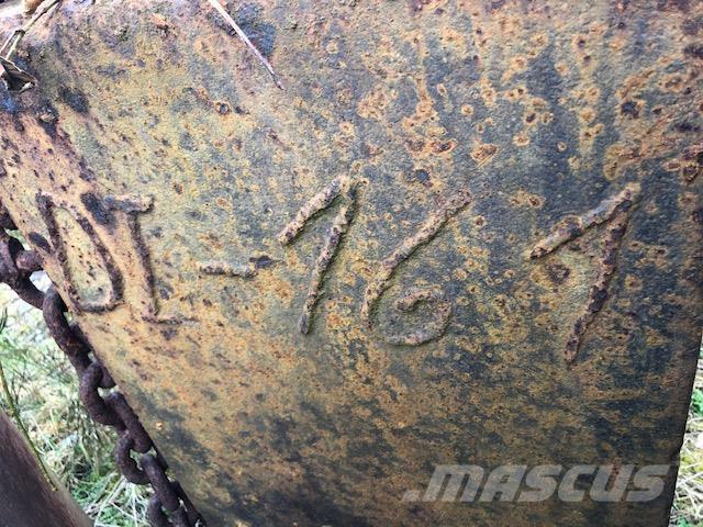  Rammeslag ca. 2000 kg مكونات أخرى