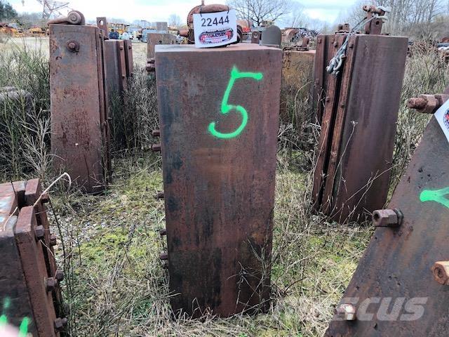  Rammeslag ca. 3000 kg مكونات أخرى