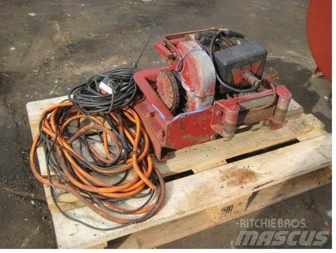  Spil - 24 volt المصاعد والرافعات المادية