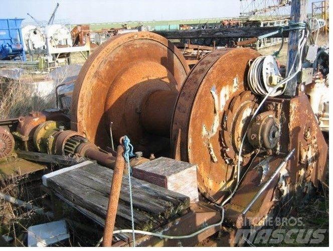  Spil - vægt ca. 7 ton المصاعد والرافعات المادية