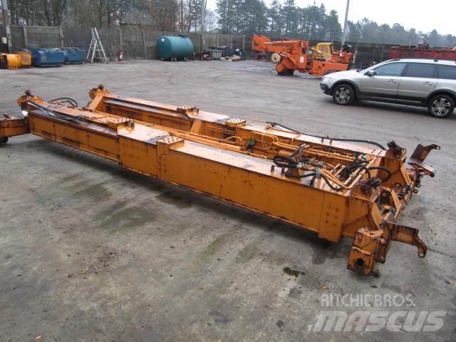  Spreader 20 to 40 ft. حاويات تخزين