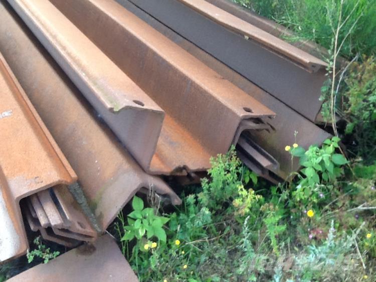  Spunsjern - 40 stk halve مكونات أخرى