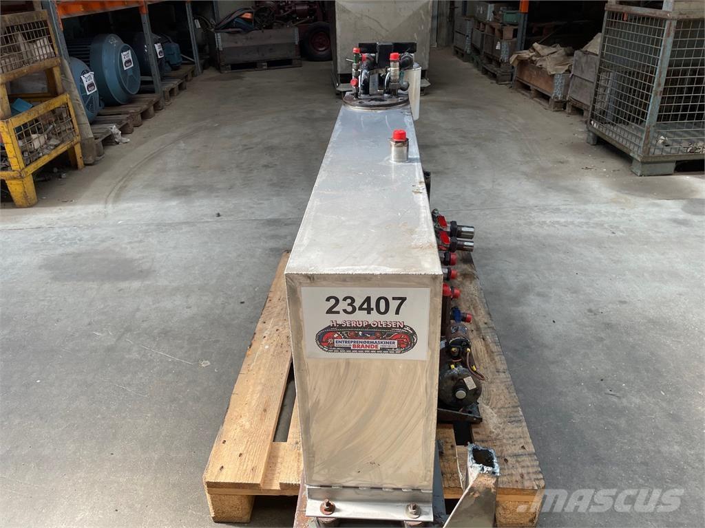  Tank, rustfri - ca. 200 Ltr. مكونات أخرى