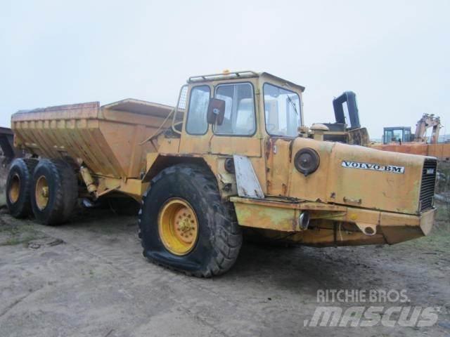 Volvo 860S dumper til ophug عربات نقل قلابة للمواقع