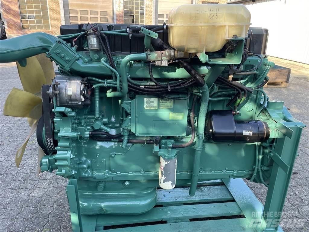 Volvo D12 motor, komplet محركات
