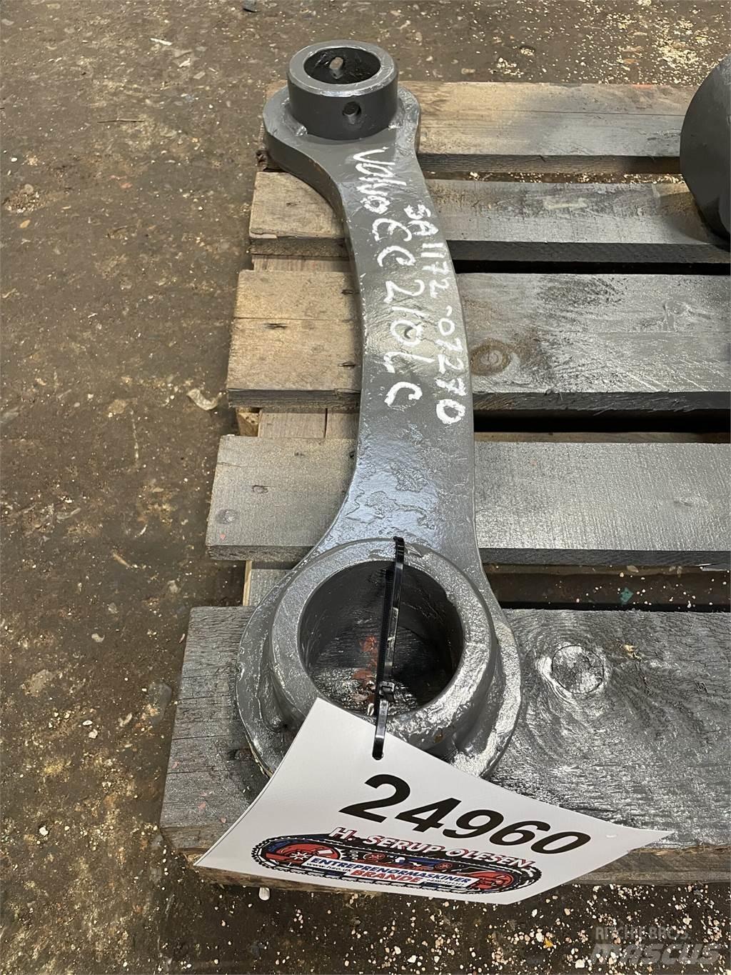 Volvo EC210LC Link Arm مكونات أخرى