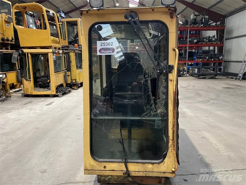 Volvo EW150 Førerhus مكونات أخرى