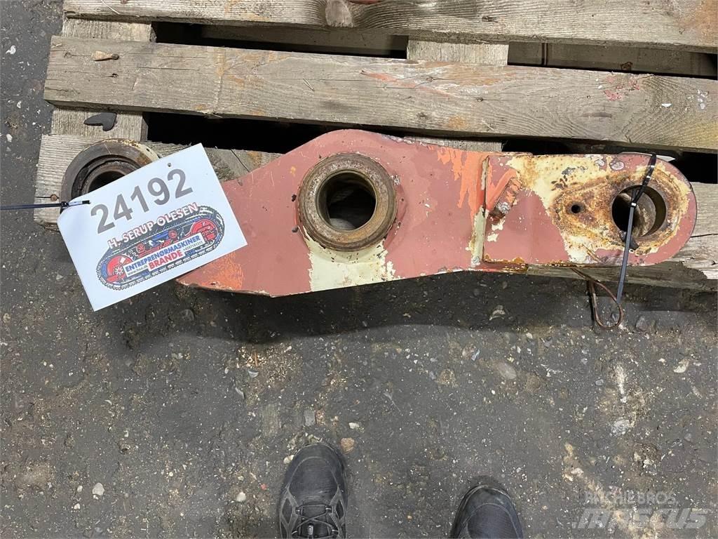 Volvo L120 Link Arm مكونات أخرى
