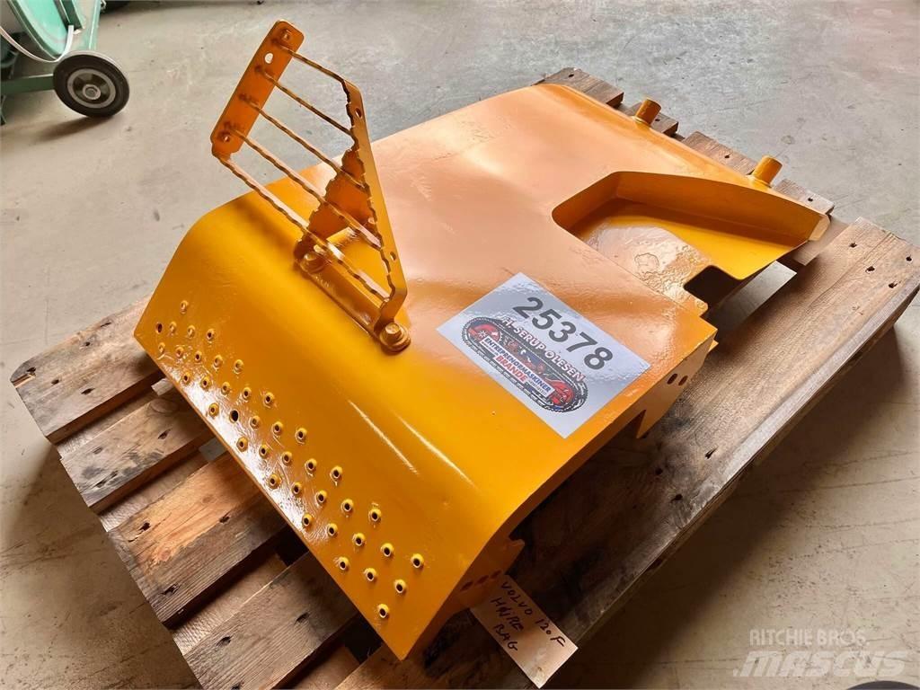 Volvo L120F bagskærm مكونات أخرى