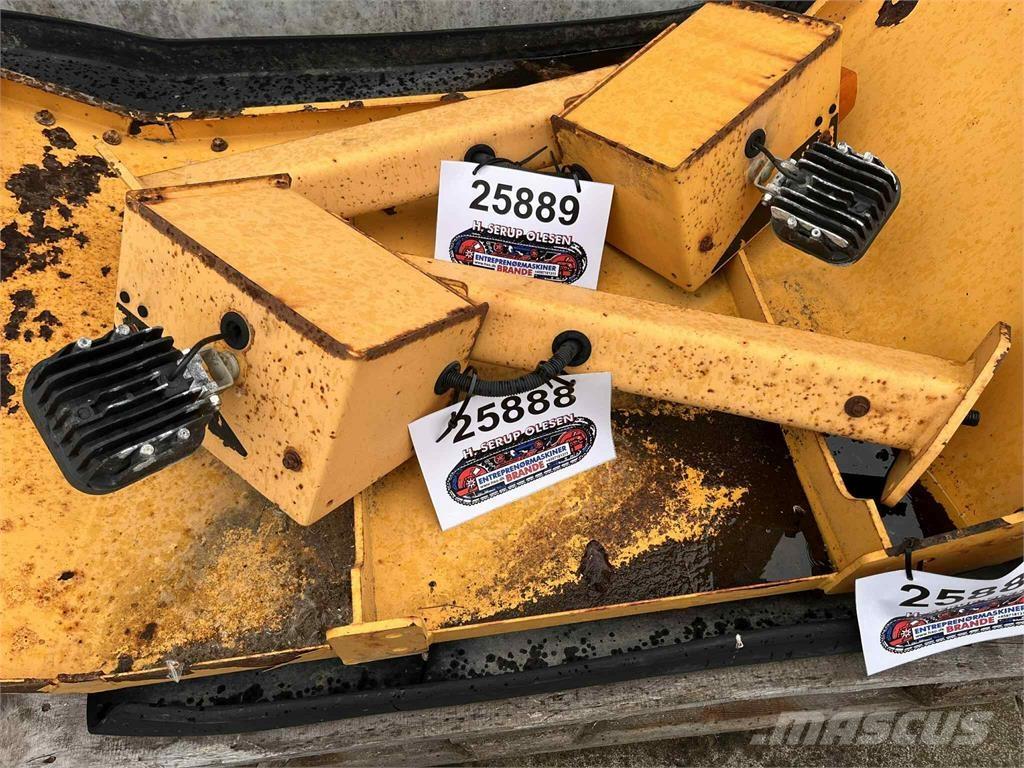Volvo L220E frontlygte إلكترونيات