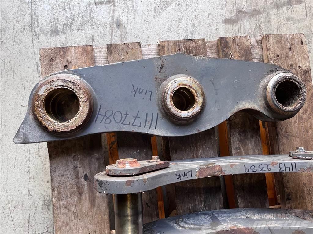 Volvo L60H Link Arm مكونات أخرى