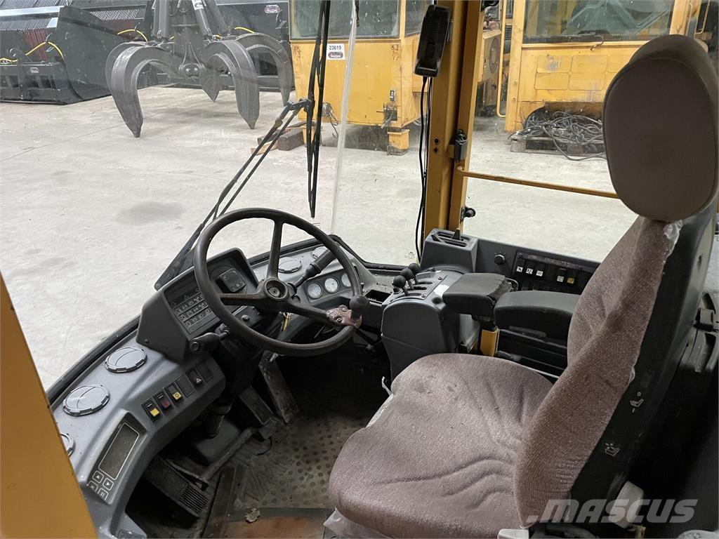 Volvo L70B førerhus مكونات أخرى