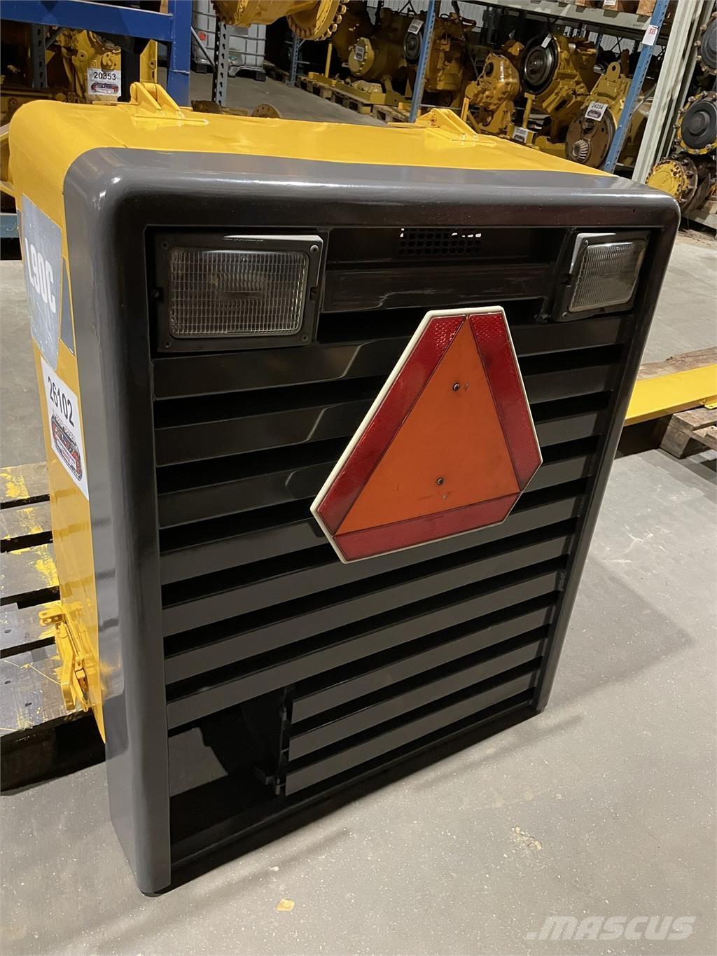 Volvo L90C kølerhjelm مكونات أخرى