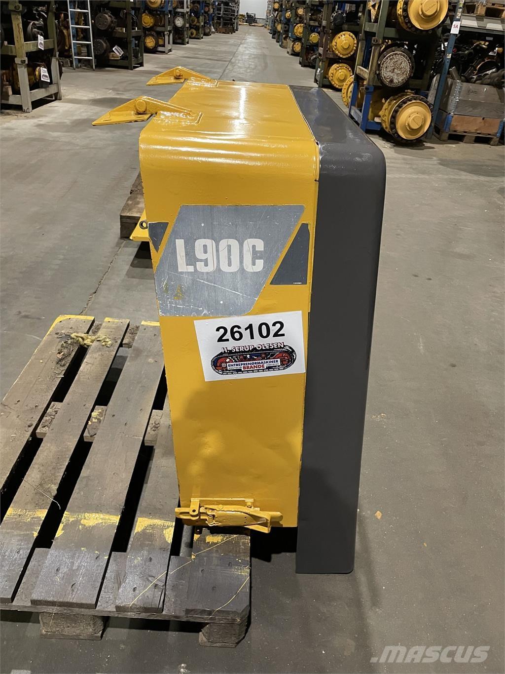 Volvo L90C kølerhjelm مكونات أخرى