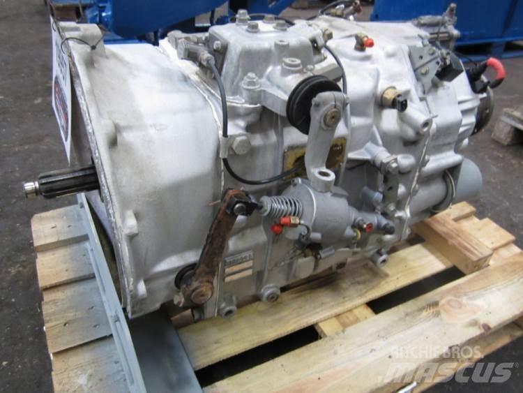 Volvo R1000 gear أجهزة نقل