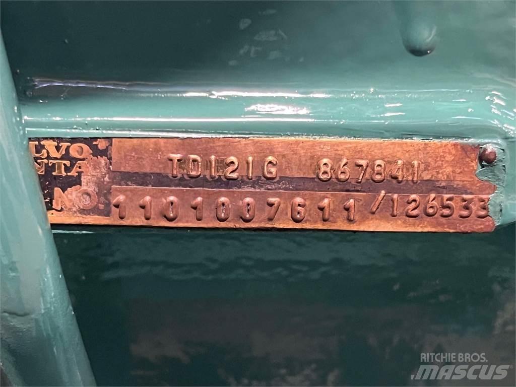 Volvo TD121G motor محركات