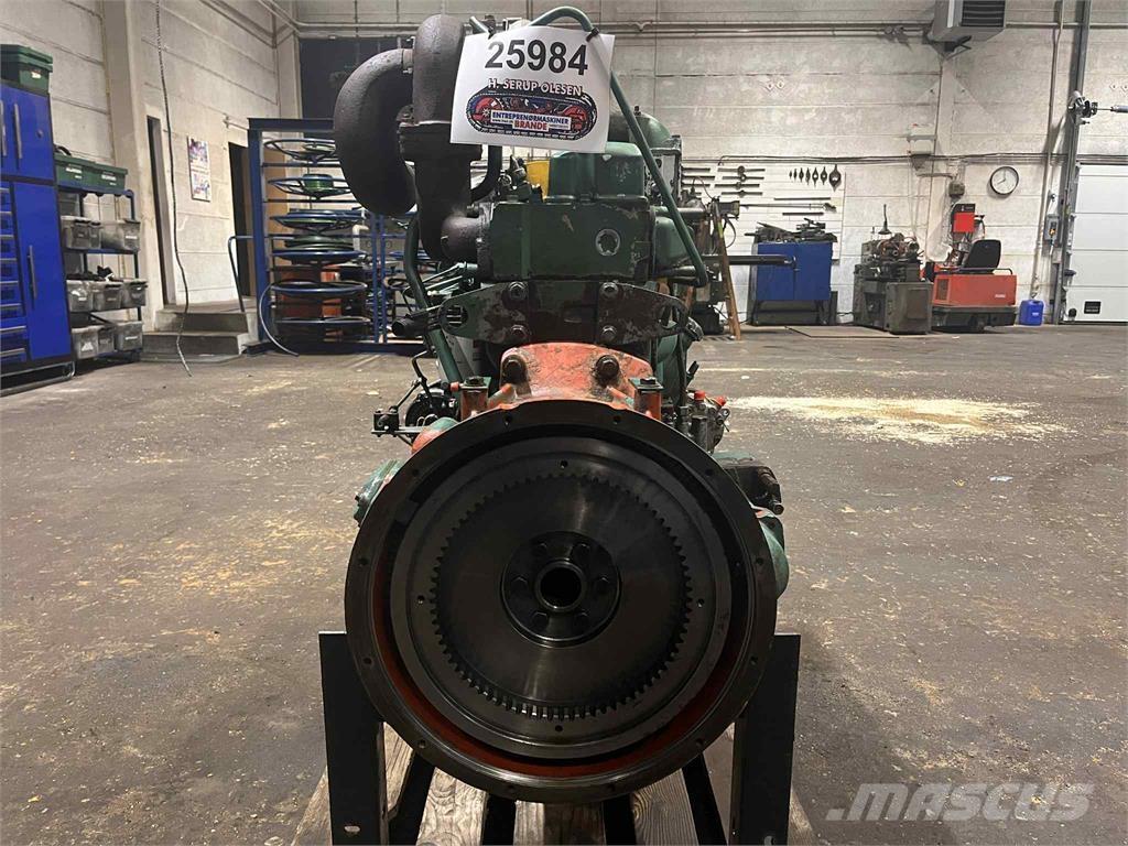 Volvo TD61GD motor محركات