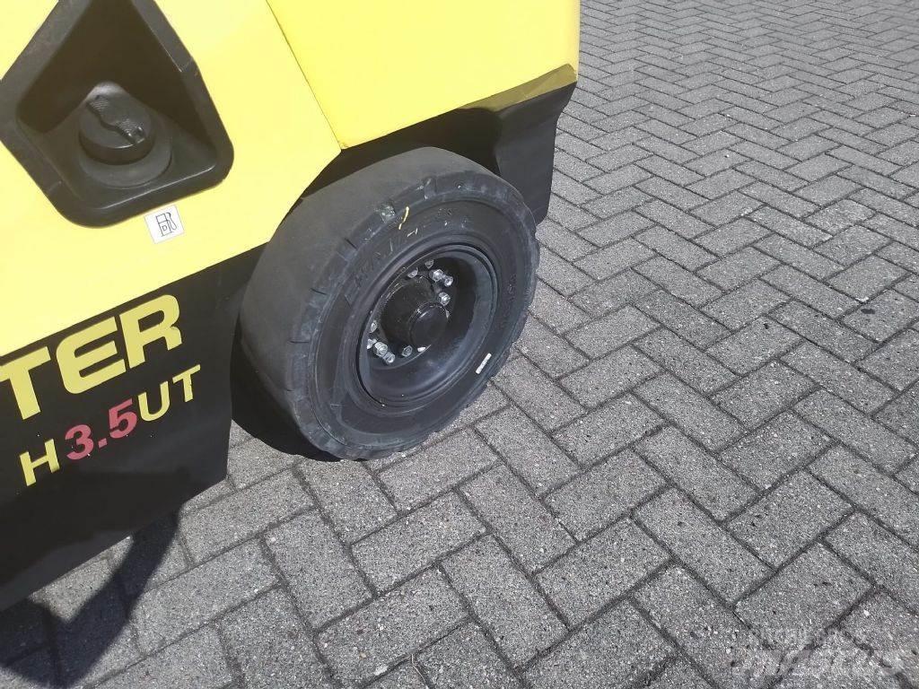 Hyster H3.5UT شاحنات الديزل