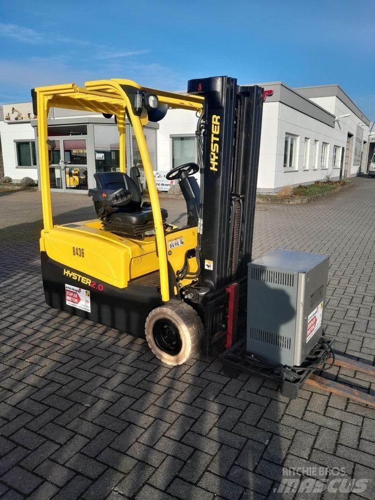 Hyster J2.0XNT شاحنات ذات رافعات شوكية تعمل بالكهرباء