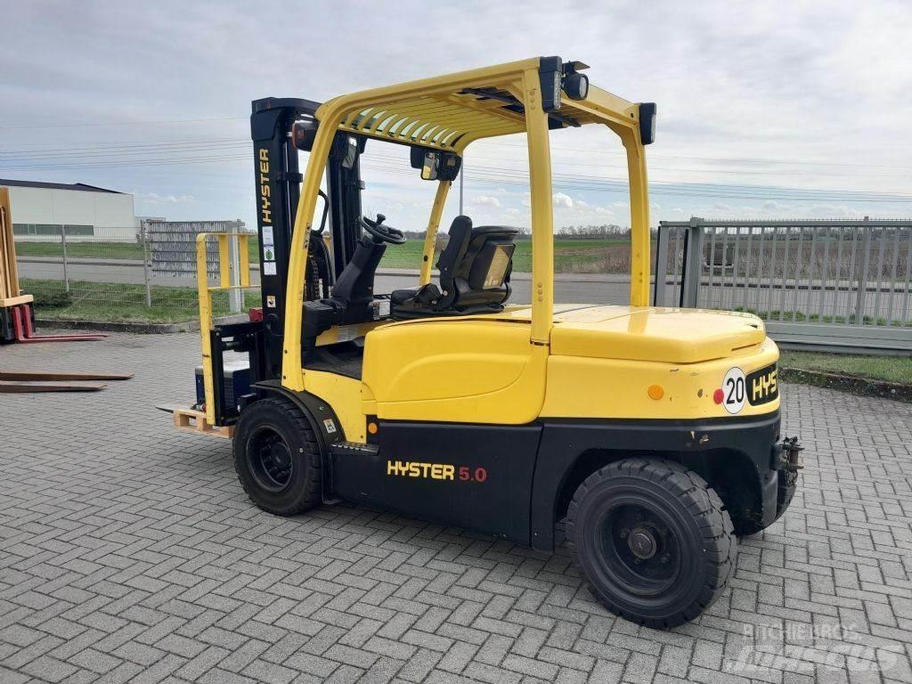 Hyster J5.0XN6 شاحنات ذات رافعات شوكية تعمل بالكهرباء