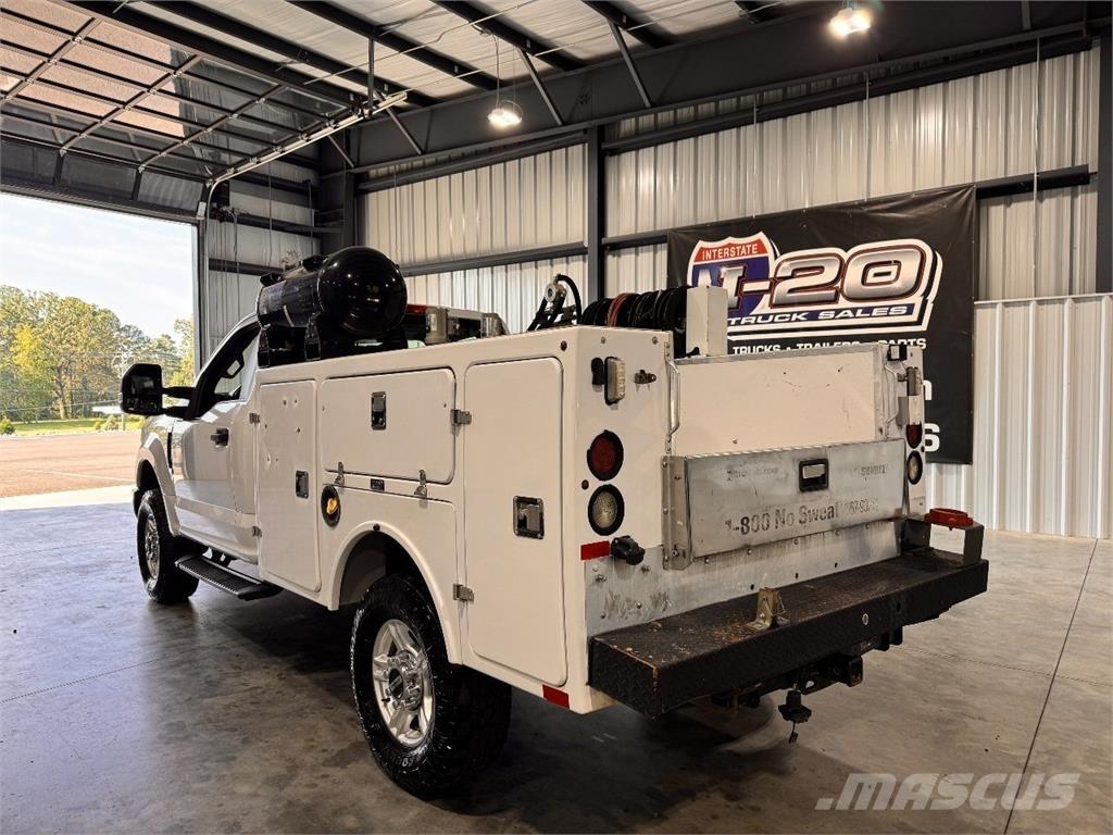 Ford F-250 مركبات الأغراض العامة