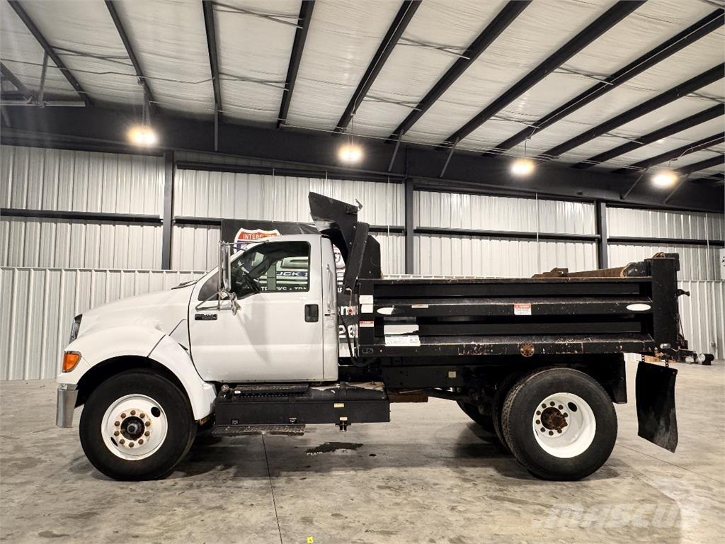 Ford F-650 شاحنات قلابة