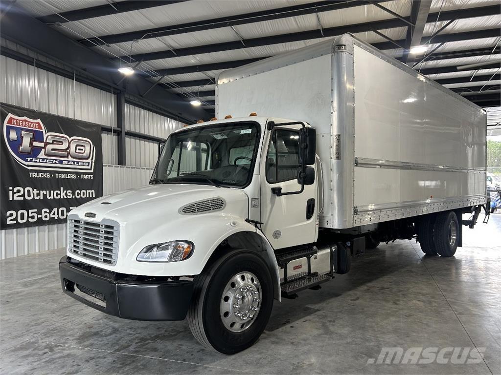 Freightliner M2 شاحنات ذات هيكل صندوقي