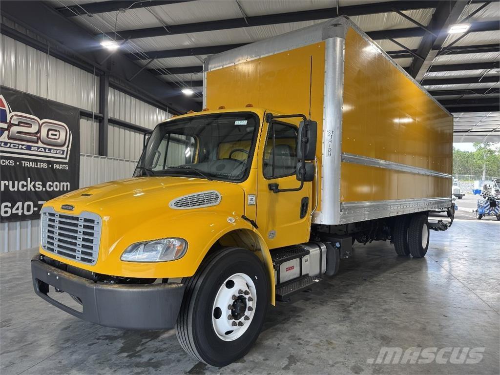 Freightliner M2 شاحنات ذات هيكل صندوقي