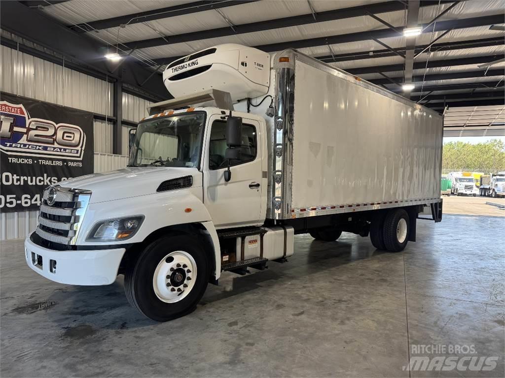 Hino 268 شاحنات بدرجة حرارة قابلة للضبط