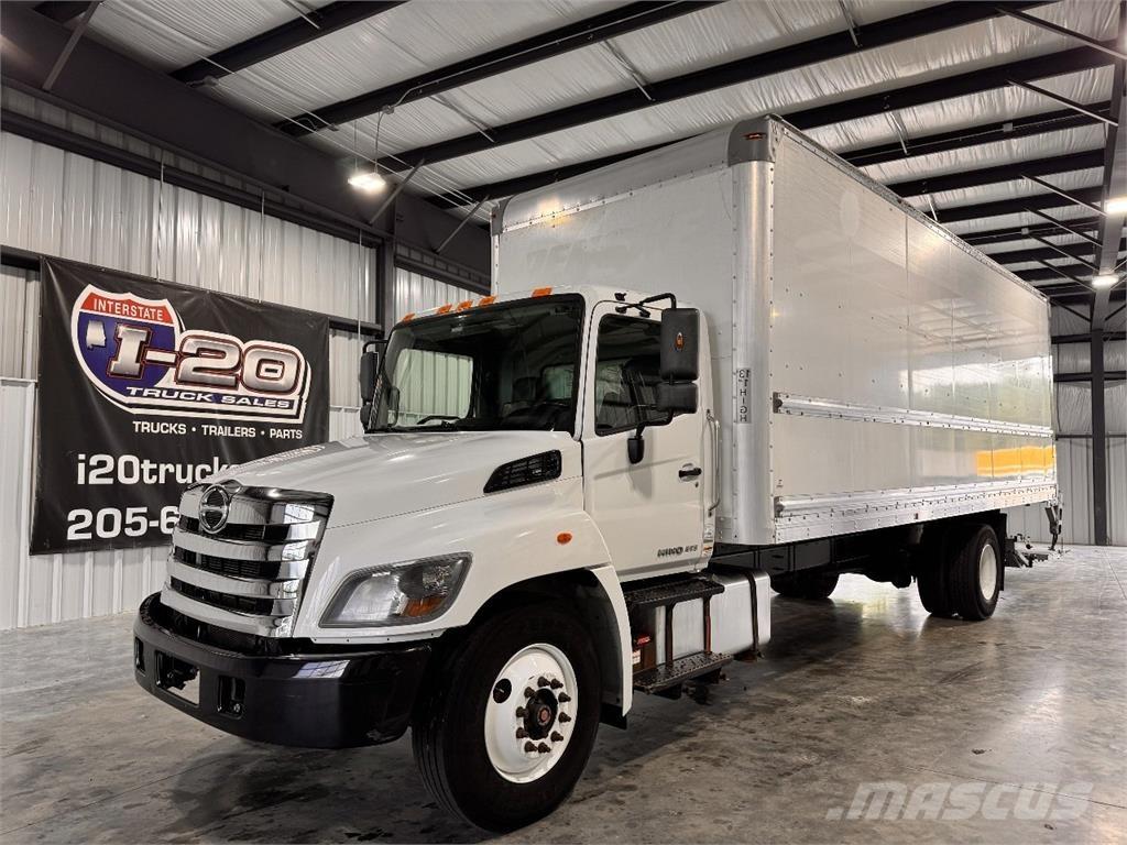 Hino 268 شاحنات ذات هيكل صندوقي