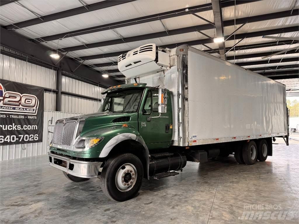 International 7600 شاحنات بدرجة حرارة قابلة للضبط