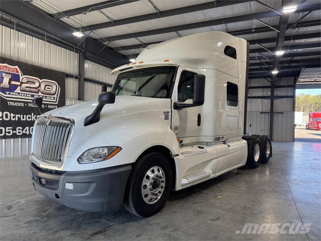 International LT625 وحدات الجر