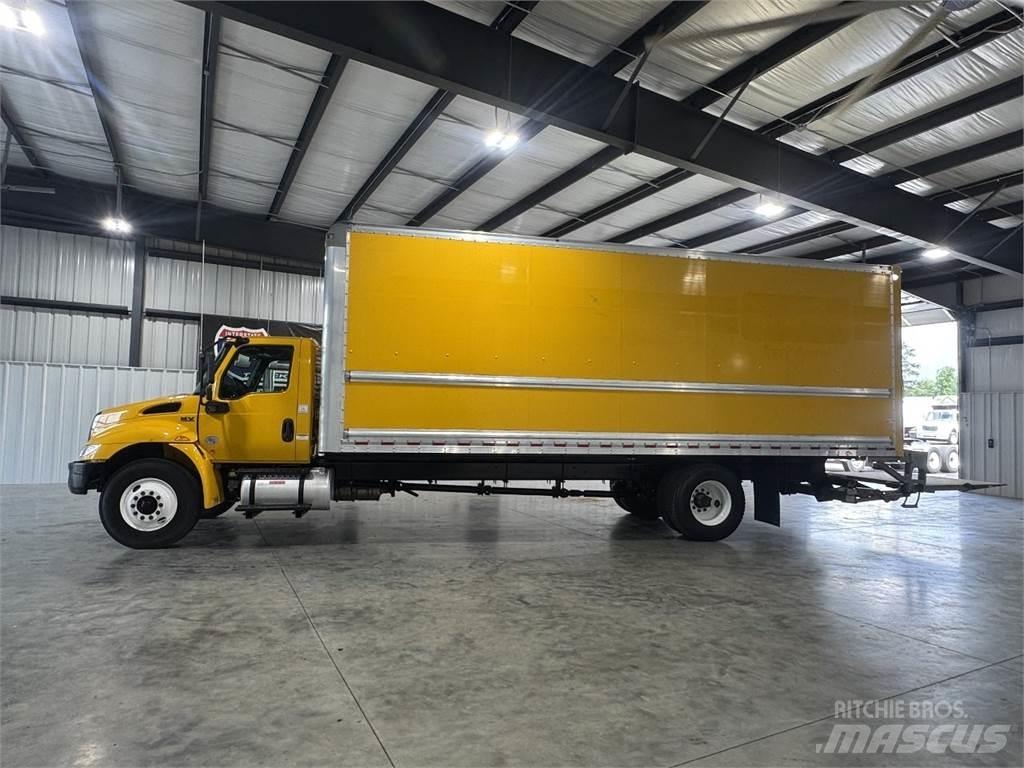 International MV607 شاحنات ذات هيكل صندوقي