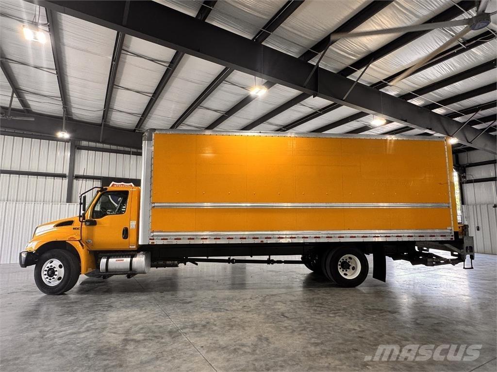 International MV607 شاحنات ذات هيكل صندوقي