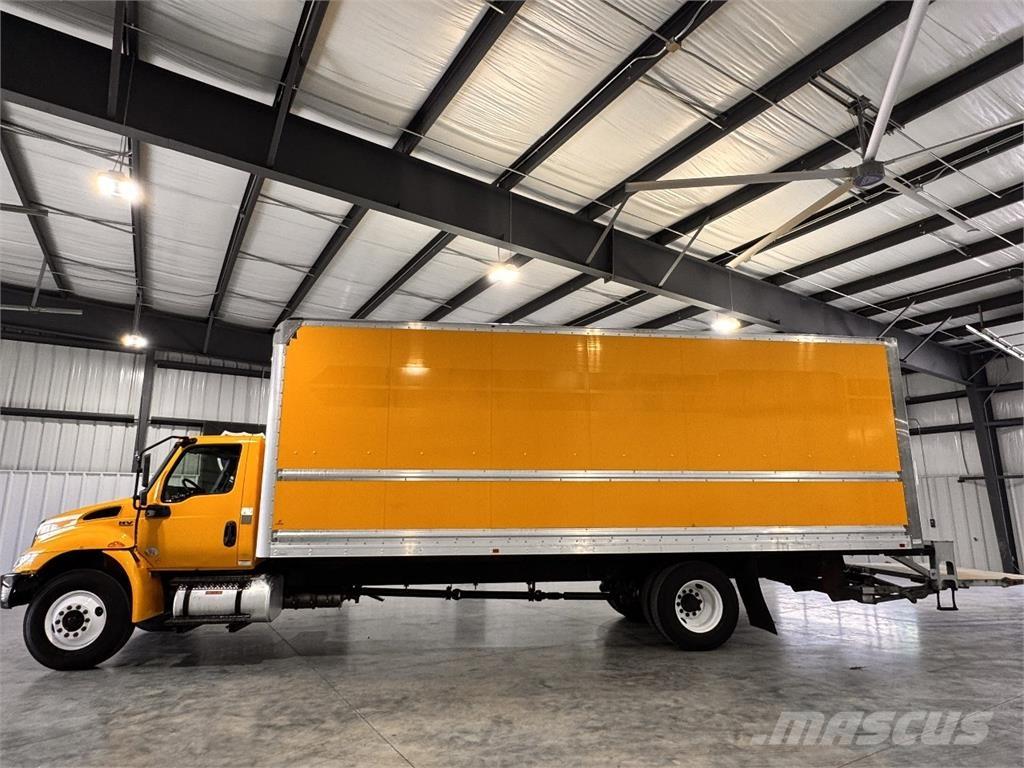 International MV607 شاحنات ذات هيكل صندوقي