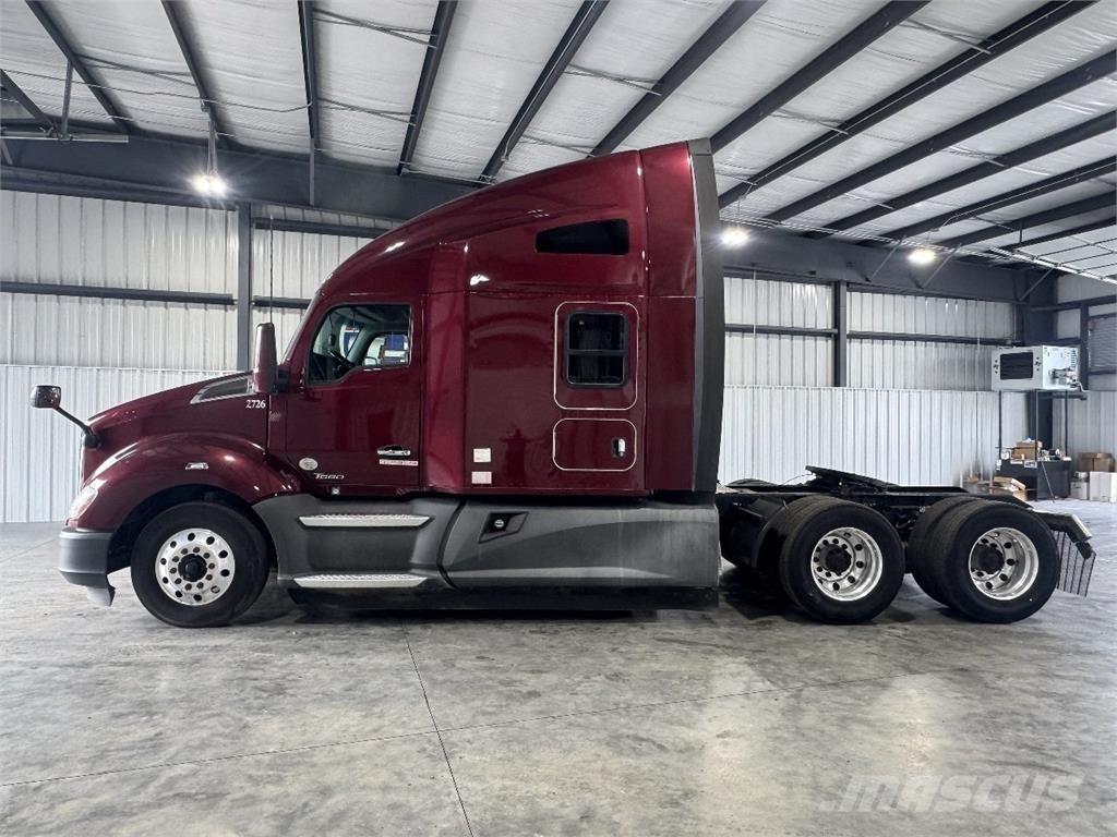 Kenworth T680 وحدات الجر