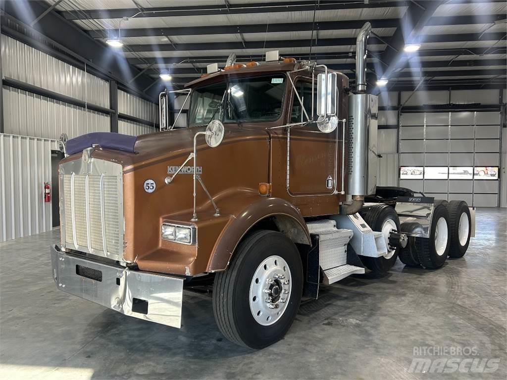 Kenworth T800 وحدات الجر