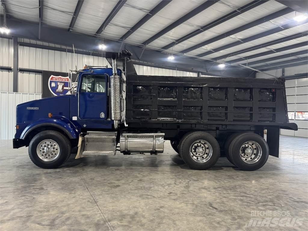 Kenworth T800 شاحنات قلابة
