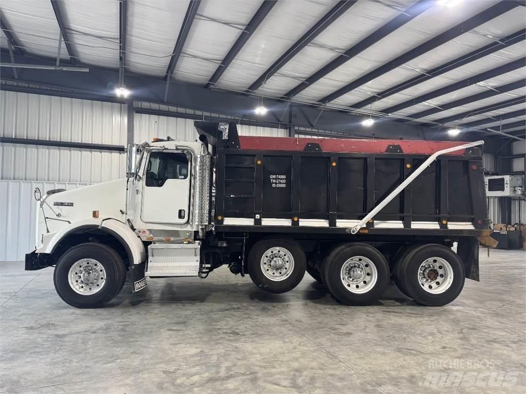 Kenworth T800 شاحنات قلابة