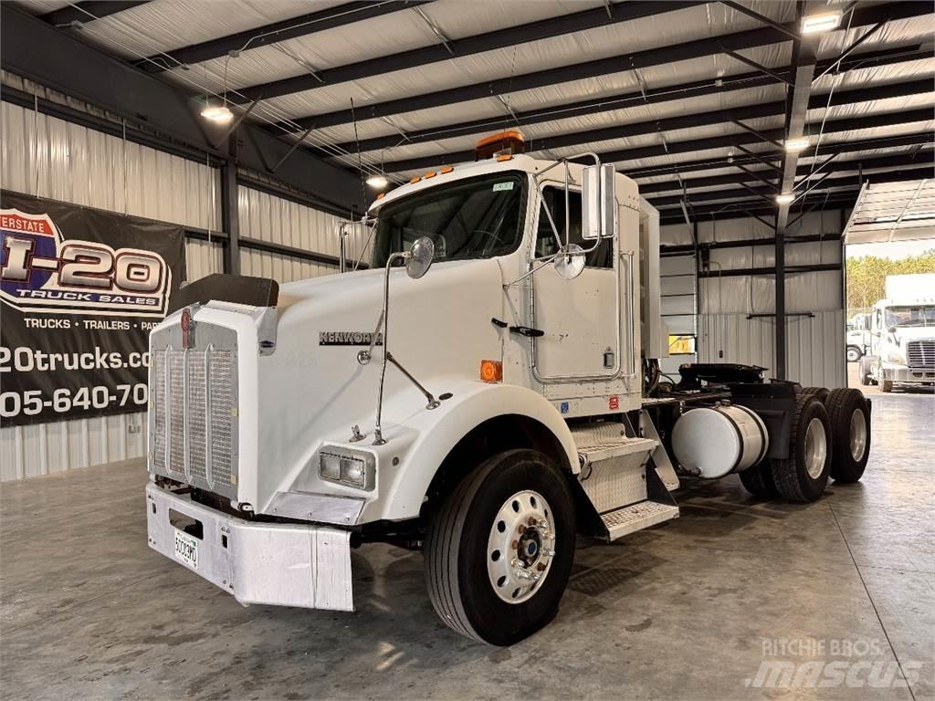 Kenworth T800 وحدات الجر