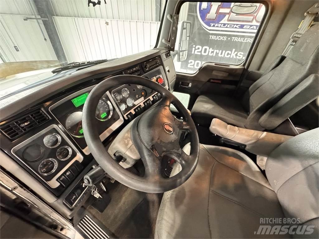 Kenworth T800 وحدات الجر
